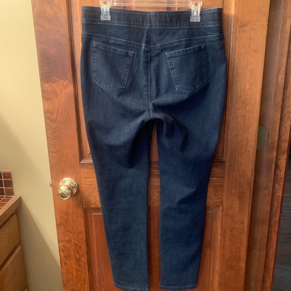 Soft Surroundings. Women’s, dark BLUE denim pull on jeans, soft and stretchy. - Picture 2 of 5
